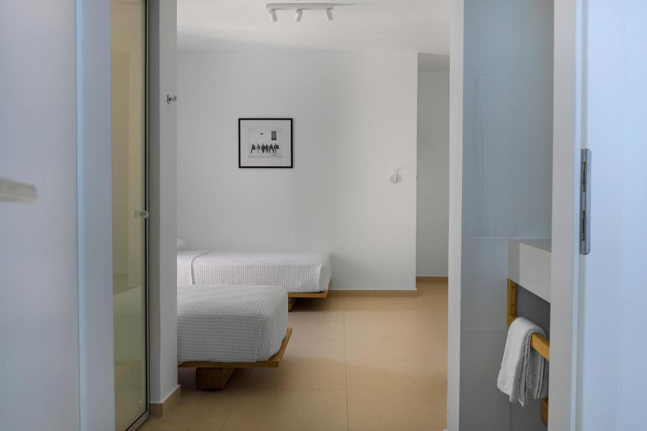 Sea Breeze Hotel (Adults Only) แอร์ซอนิสซอส ภายนอก รูปภาพ