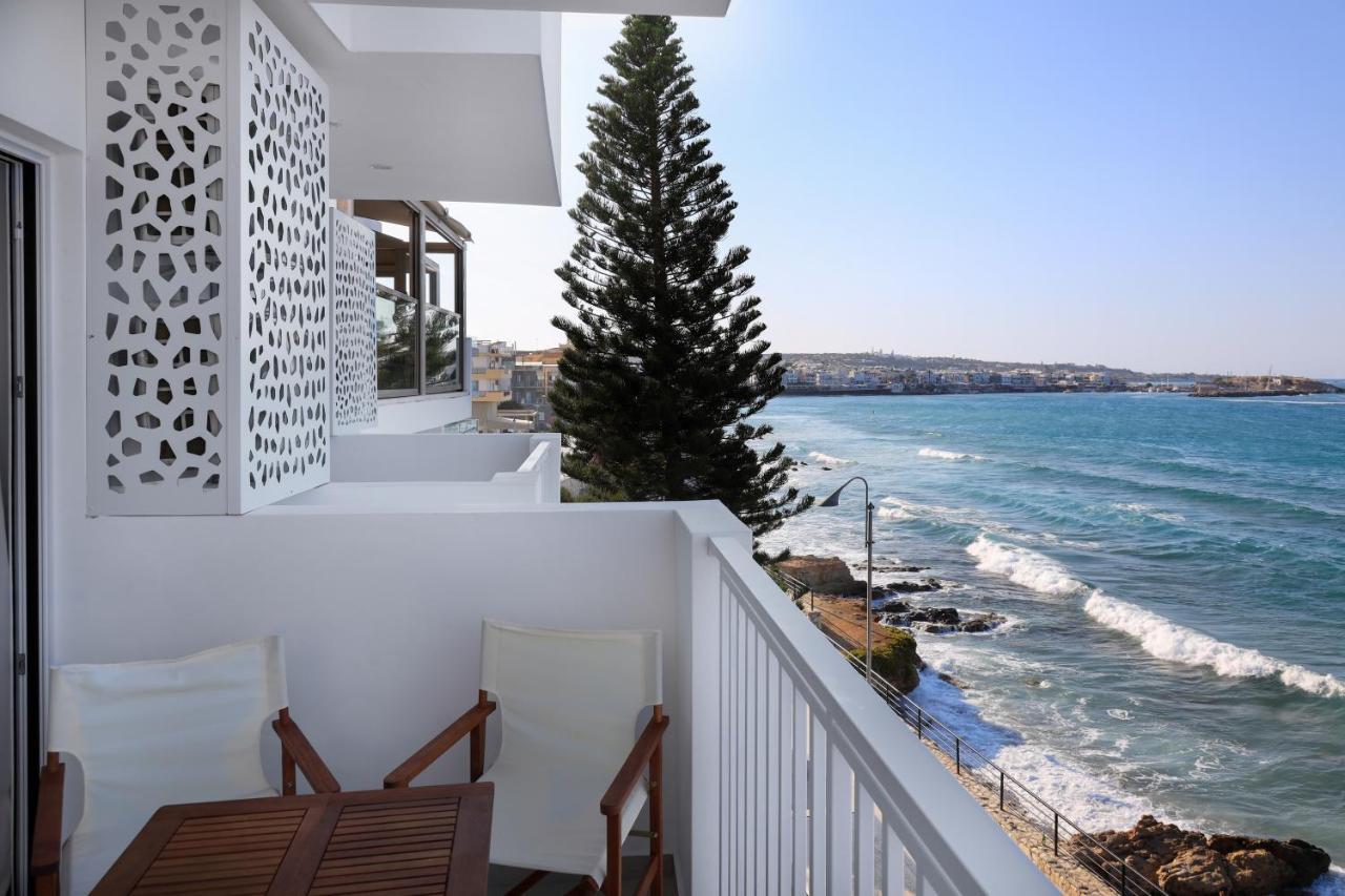 Sea Breeze Hotel (Adults Only) แอร์ซอนิสซอส ภายนอก รูปภาพ